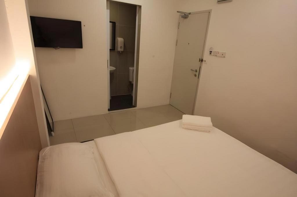 Place2Stay @ Campus Hub Kuching Buitenkant foto
