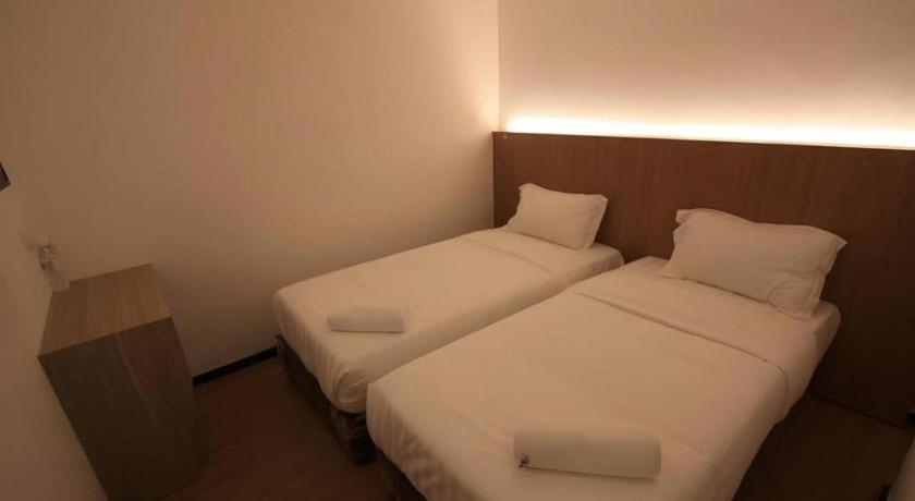 Place2Stay @ Campus Hub Kuching Buitenkant foto