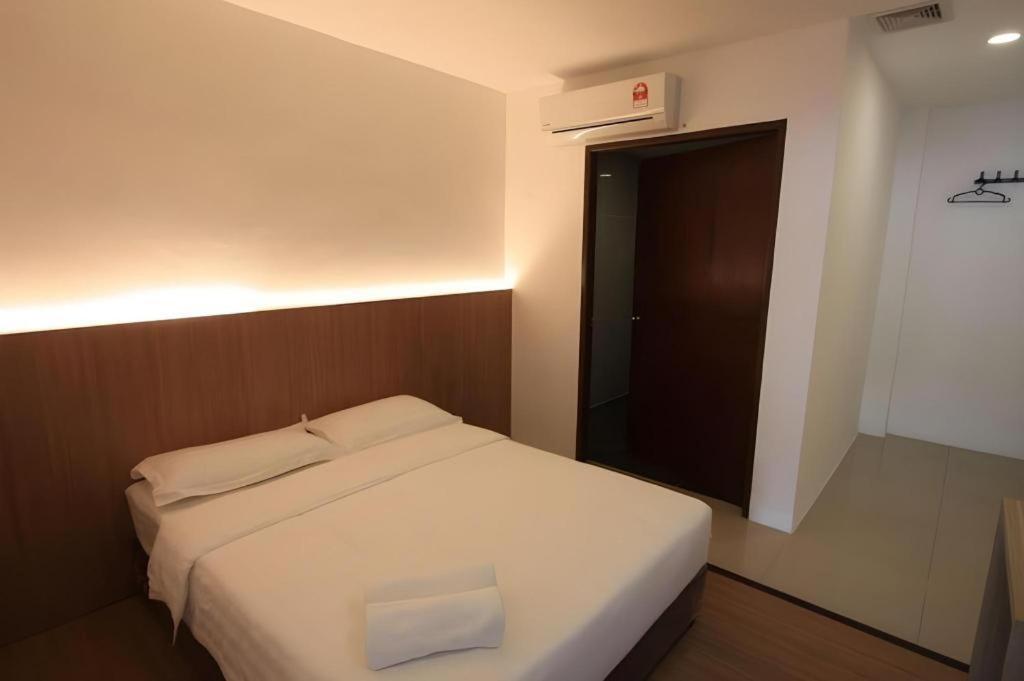Place2Stay @ Campus Hub Kuching Buitenkant foto