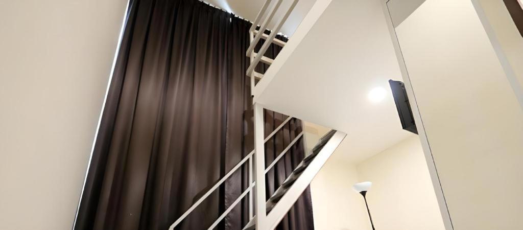 Place2Stay @ Campus Hub Kuching Buitenkant foto
