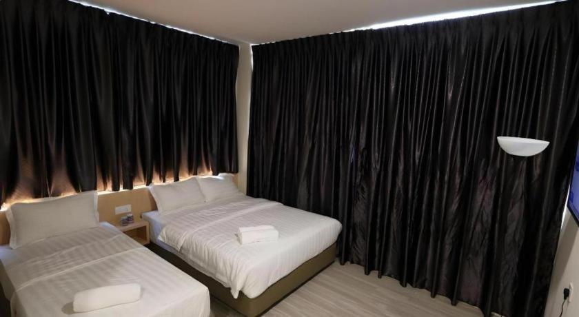 Place2Stay @ Campus Hub Kuching Buitenkant foto